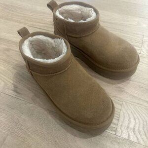 UGG Tan Suede Boots, Size 4, Faux Fur Lining